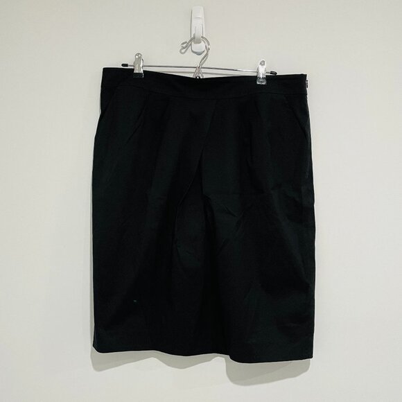 natorious Dresses & Skirts - Natorious Size 16 Black Skirt